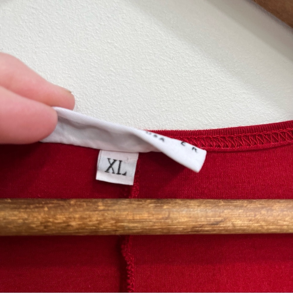 bryn Walker Red V-Neck Tunic - Picture 9 of 10